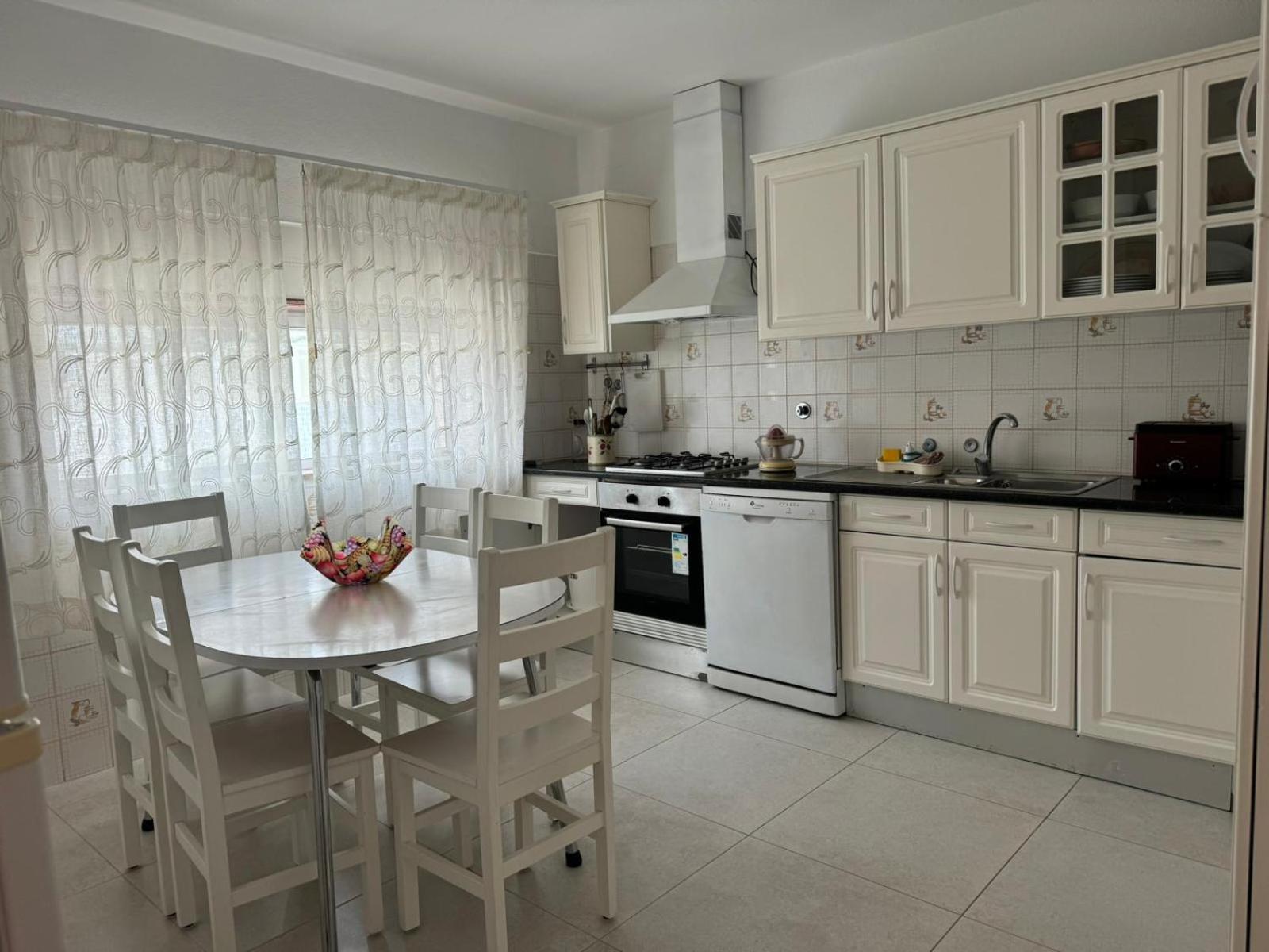 Casa Godinho Apartment Sao Martinho do Porto Ngoại thất bức ảnh